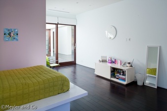 Enlarge photo 35