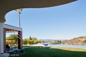 Enlarge photo 52
