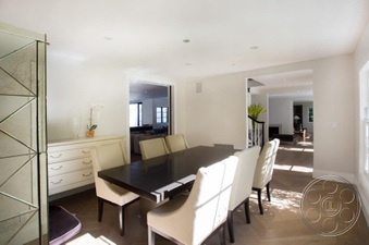 Enlarge photo 54