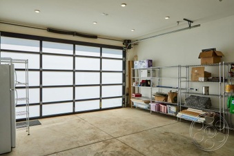 Enlarge photo 111