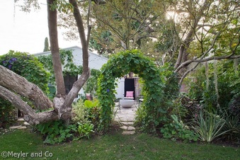 Enlarge photo 57