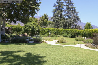 Enlarge photo 107