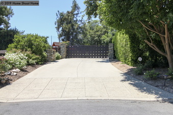 Enlarge photo 112