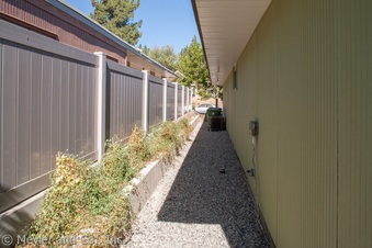 Enlarge photo 57