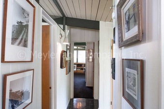 Enlarge photo 36