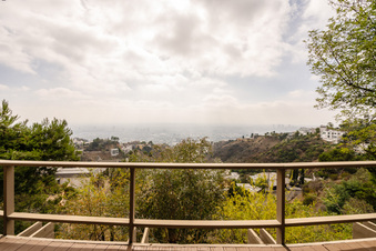 Enlarge photo 85
