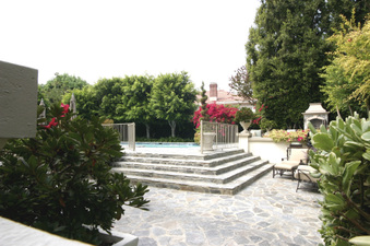 Enlarge photo 49