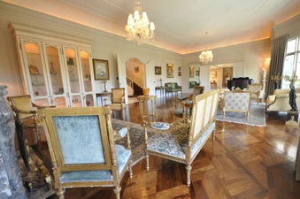Enlarge photo 19