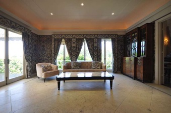 Enlarge photo 32
