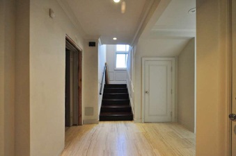 Enlarge photo 44