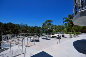 Enlarge photo 106