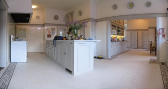 Enlarge photo 24