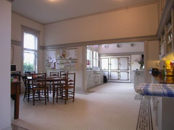Enlarge photo 32