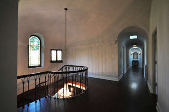 Enlarge photo 44