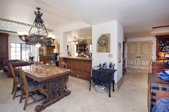 Enlarge photo 42