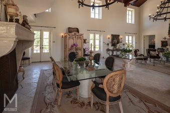 Enlarge photo 21