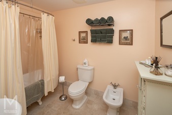 Enlarge photo 50