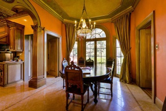 Enlarge photo 42