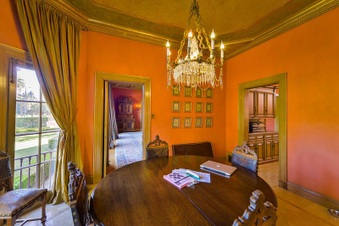 Enlarge photo 49