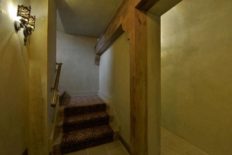 Enlarge photo 52