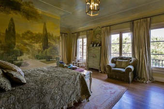 Enlarge photo 73