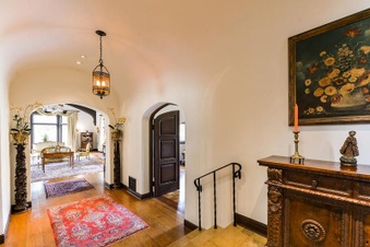 Enlarge photo 23