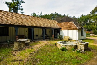 Enlarge photo 140