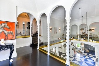 Enlarge photo 30