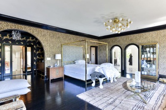 Enlarge photo 46