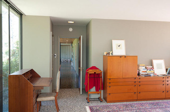 Enlarge photo 37