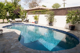Enlarge photo 34