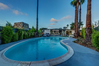 Enlarge photo 47