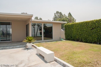 Enlarge photo 63