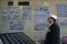 Enlarge photo 33