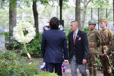 Enlarge photo 37