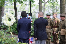 Enlarge photo 38