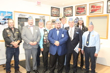 Enlarge photo 118