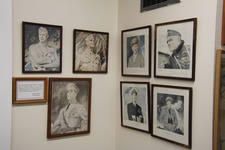 Enlarge photo 17