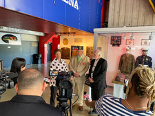 Enlarge photo 140