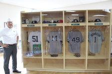 Enlarge photo 19