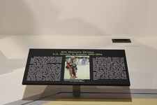 Enlarge photo 210