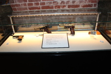 Enlarge photo 136