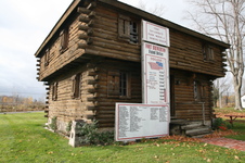 Enlarge photo 35