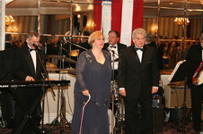 Enlarge photo 52