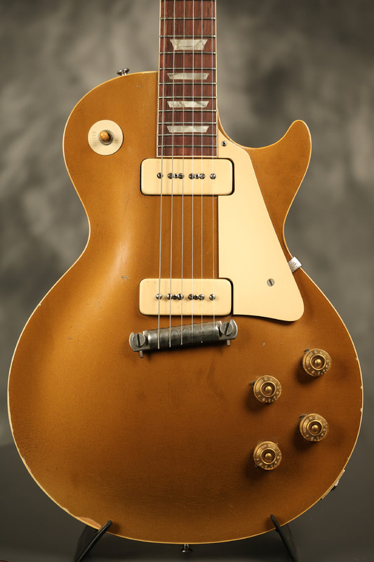 Gibson Les Paul Classic ゴールド 104A1856.jpg