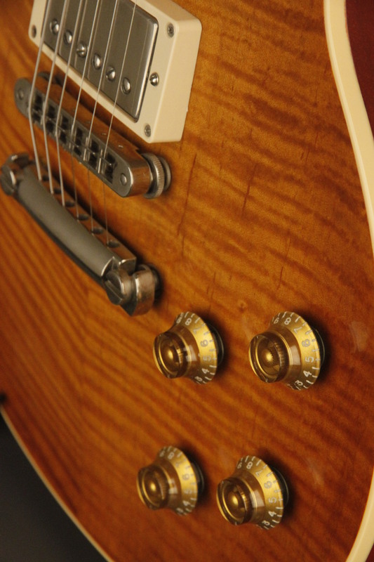 2000 Gibson Custom Shop Les Paul Elegant HONEYBURST w/AAA Flame