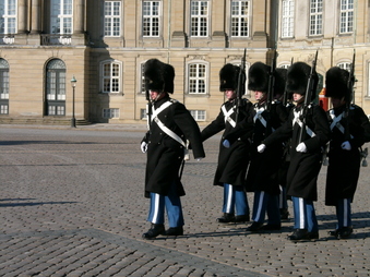 Leica Digilux 2 100 iso