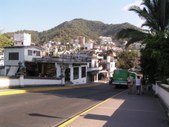 Enlarge photo 14