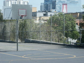Enlarge photo 33