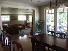 Enlarge photo 17